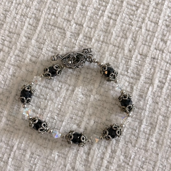 Jewelry - Crystal Bracelet Black & Clear